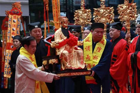 三年祭拜